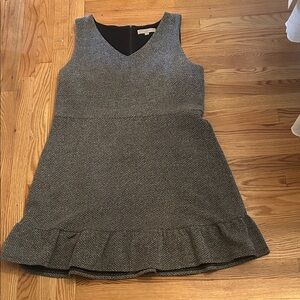 LOFT Gray Textured Sleeveless V-Neck Ruffle Hem Dress